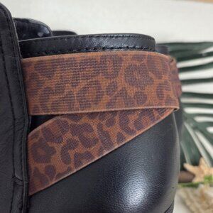 Kenneth Cole Reaction Black Booties w/Cheatah criss cross strap detail 8…
